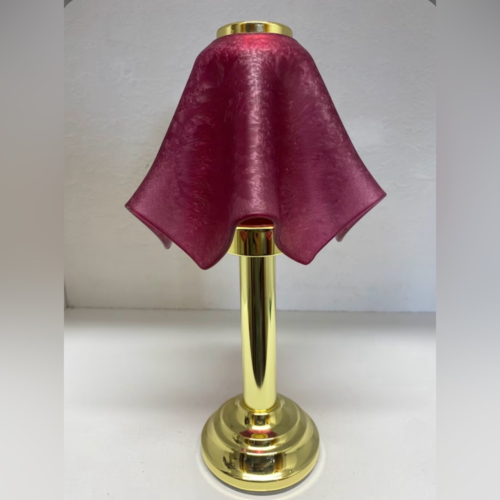 PartyLite mulberry tea light lamp.  Tealight Lamp